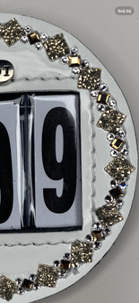 Starting number Prestige square rocks light gold crystal gold