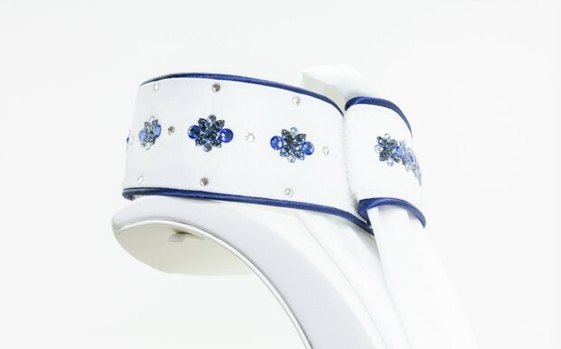 Plastron Rocks Blue Royal Allure traverso blue Light Sapphire & Sapphire