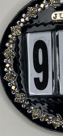 Starting number Prestige square rocks light gold crystal gold