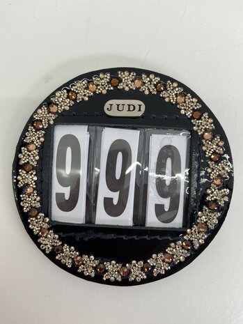 Startnummer Royal Allure traverso light gold brown