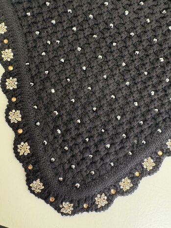 Royal Allure rocks light gold Colorado & all over Jet Hematite 