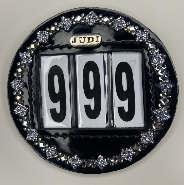 Starting number Prestige square rocks clear silver diamond