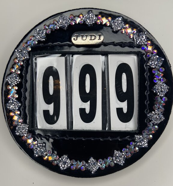 Starting number Prestige square rocks clear AB