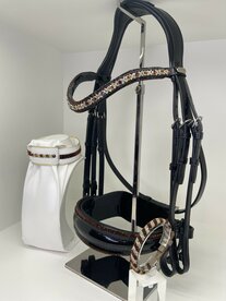 Bridle Rocks Dark Brown Royal Allure